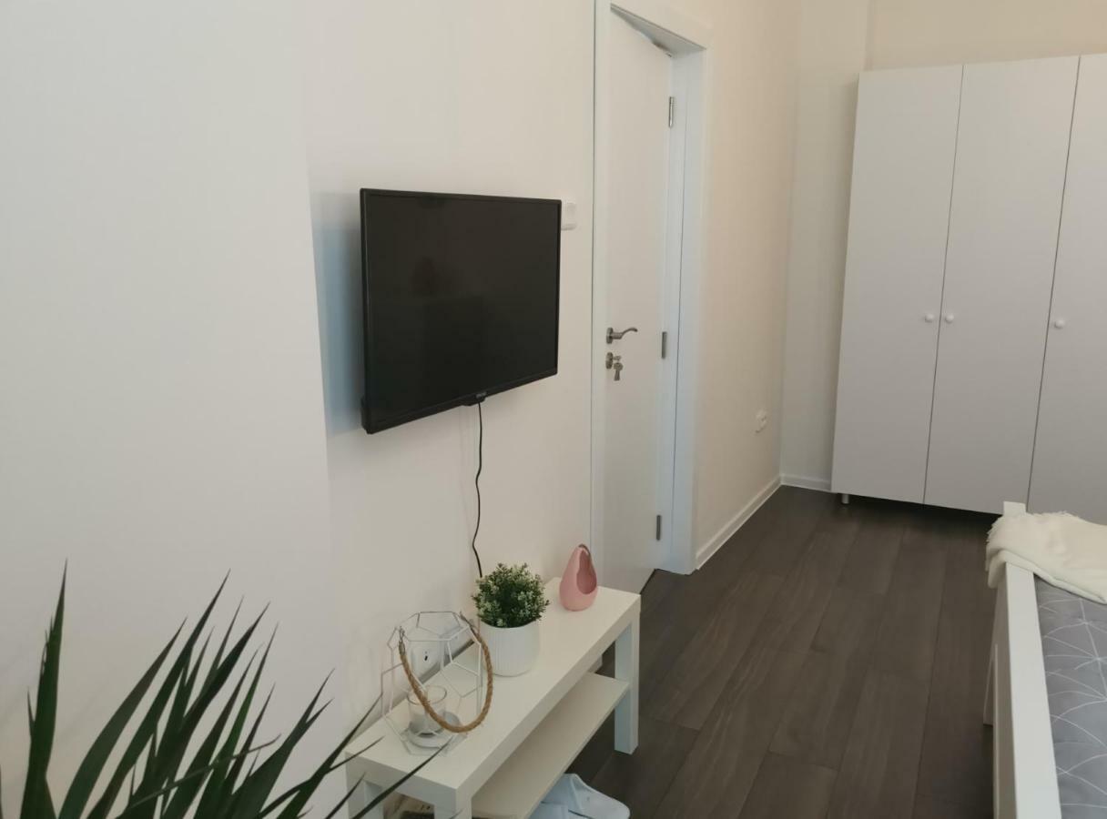 Maison 33 Bucureşti Ngoại thất bức ảnh