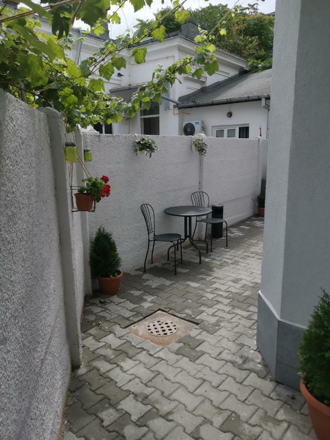 Maison 33 Bucureşti Ngoại thất bức ảnh