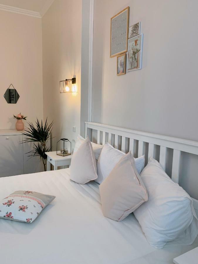 Maison 33 Bucureşti Ngoại thất bức ảnh